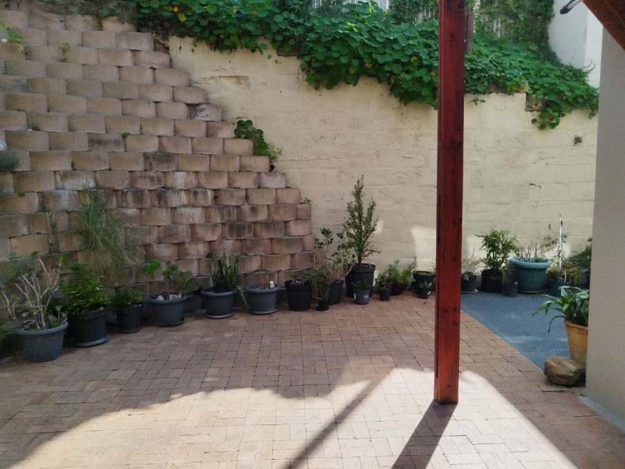 To Let 3 Bedroom Property for Rent in Muizenberg Western Cape